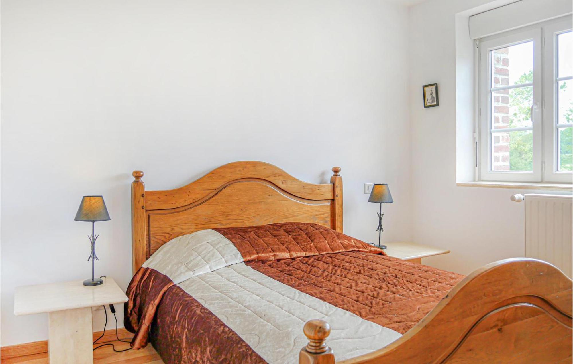 2 Bedroom Amazing Apartment In Ponts Exterior photo